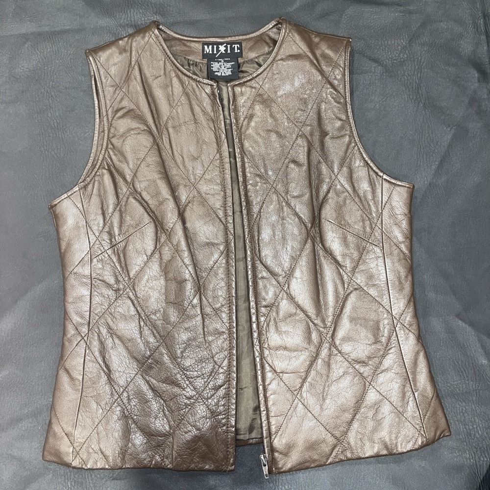 Mix It Brown leather zip vest-4